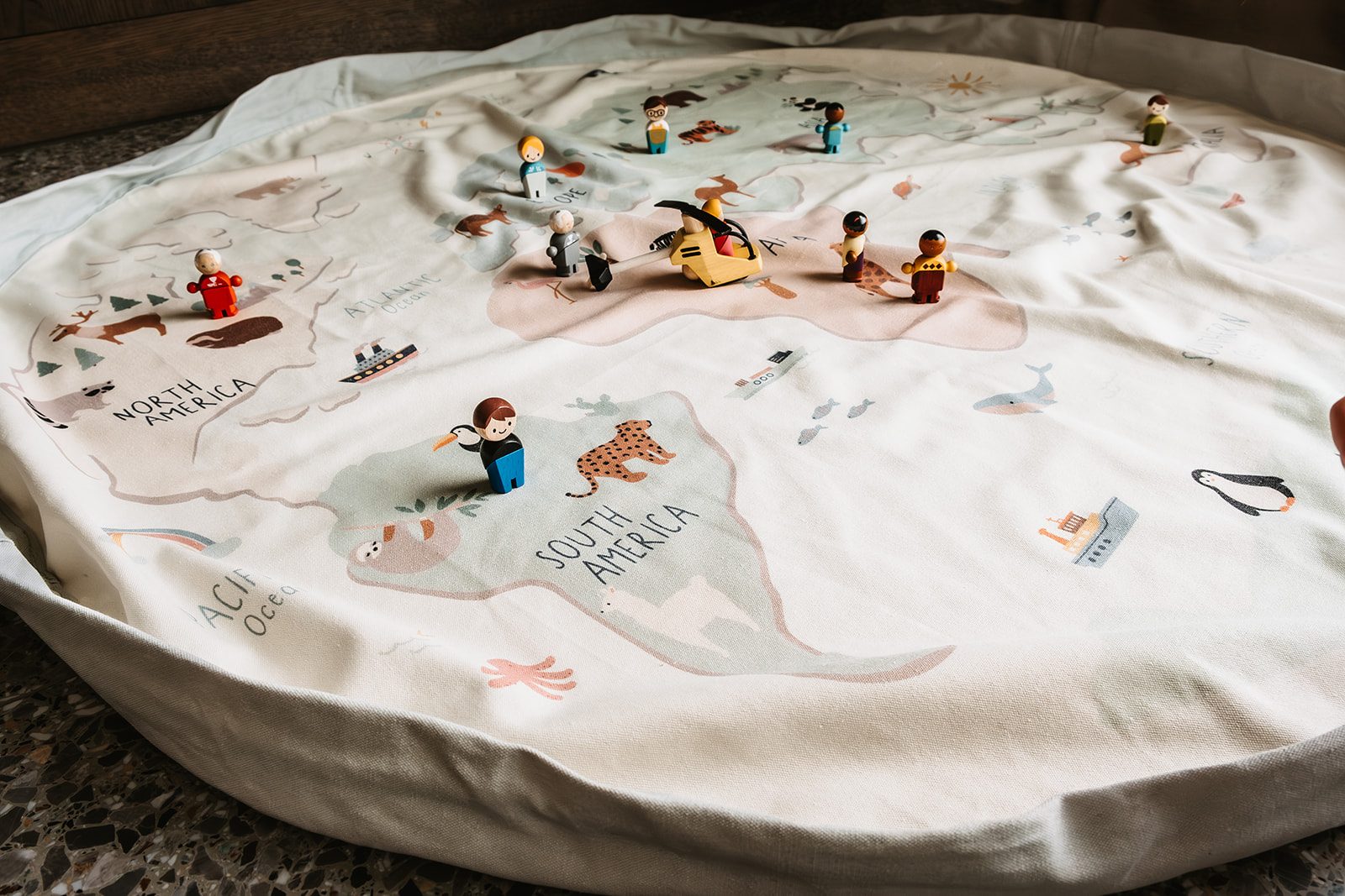 Tapis de Jeu et Sac de Rangement - Worldmap Couleur – Image 8